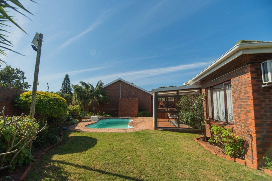 3 Bedroom Property for Sale in Summerstrand Eastern Cape